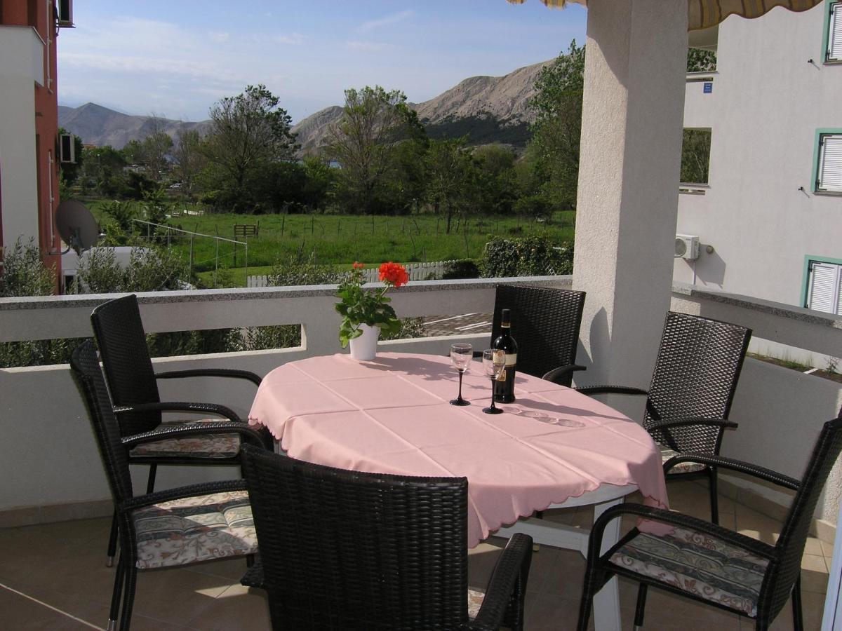 Apartments Biljana For Relaxing Holidays In Baska Exterior foto